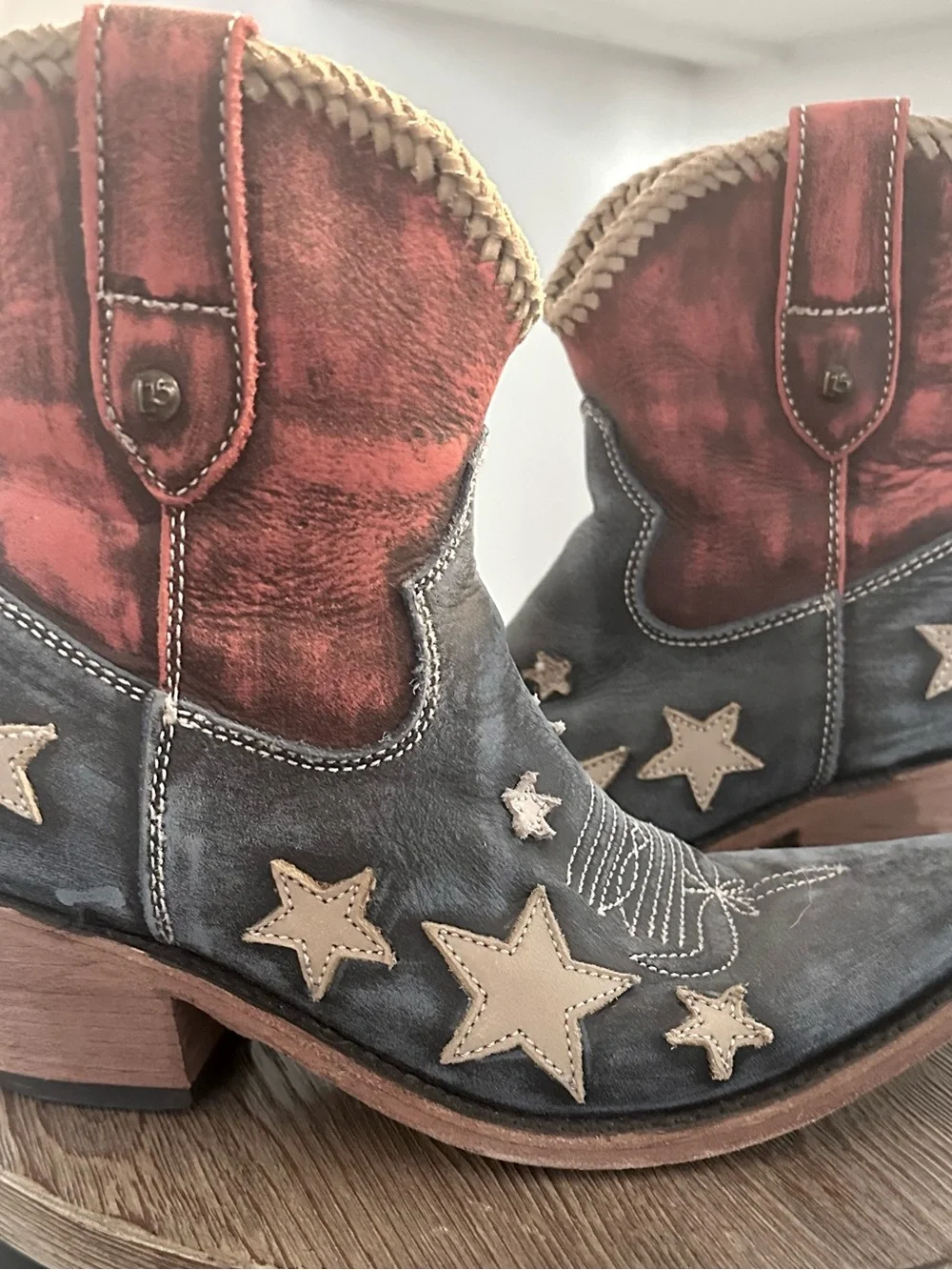 Liberty Black Vintage Azul Americana 9